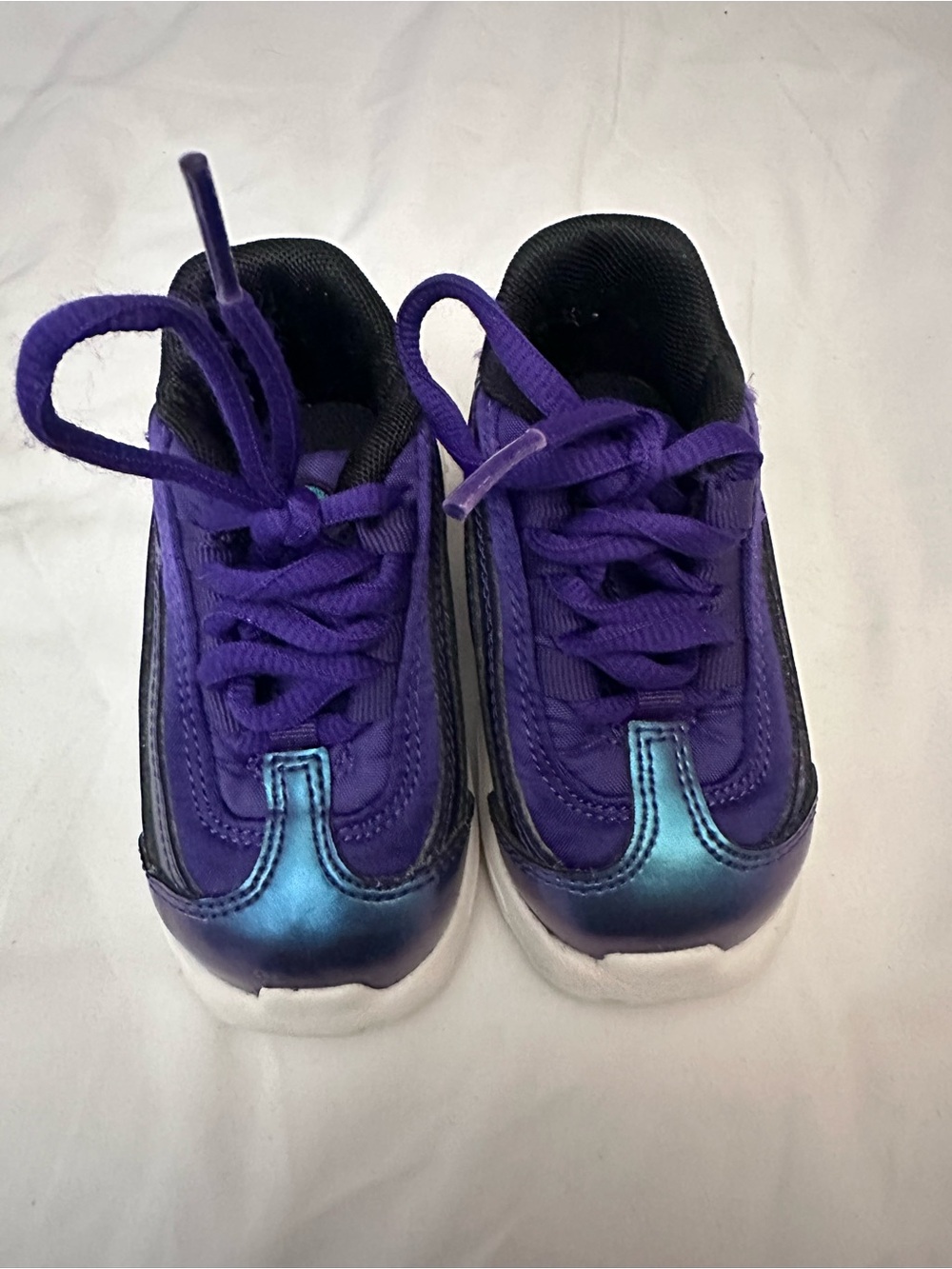 Baby/Toddler Purple Nike Sneakers with Metallic Blue Toe Accents